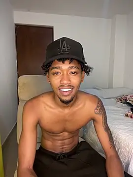 Snapshot of matatanlove chatting on 27, 10, 2025 matatanlove online show from 27, 10, 2025