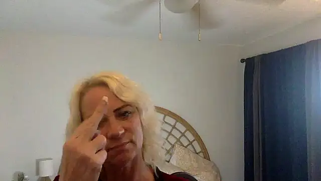 Snapshot of TiffaneyLove chatting on 16, 3, 2025 TiffaneyLove online show from 16, 3, 2025