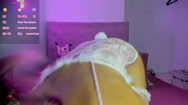 Ania-Ross online show from 24, 9, 2025