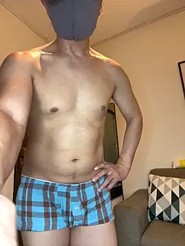 Snapshot of Xianggui chatting on 12, 10, 2025 Xianggui online show from 12, 10, 2025