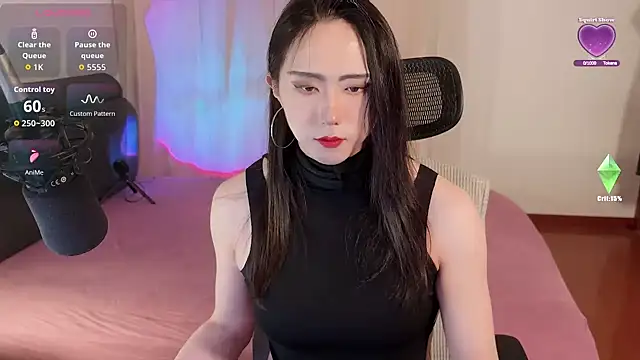 Snapshot of liliwang03 chatting on 27, 10, 2025 liliwang03 online show from 27, 10, 2025