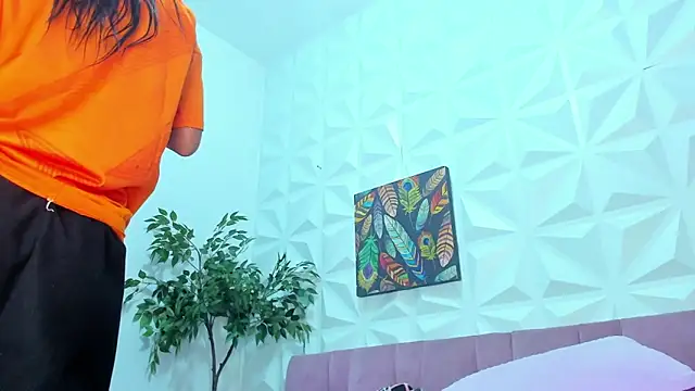 Hellen Sky online show from 12, 3, 2025