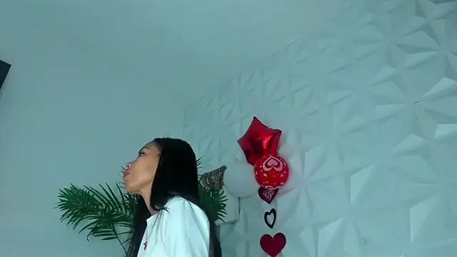 Hellen Sky online show from 16, 2, 2026