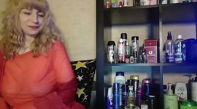 Natasha Nannette online show from 2, 3, 2025