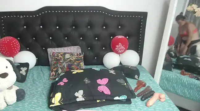 jellyfishhot online show from 22, 2, 2025