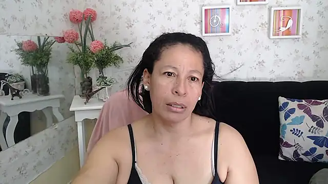 mature martina online show from 13, 3, 2025