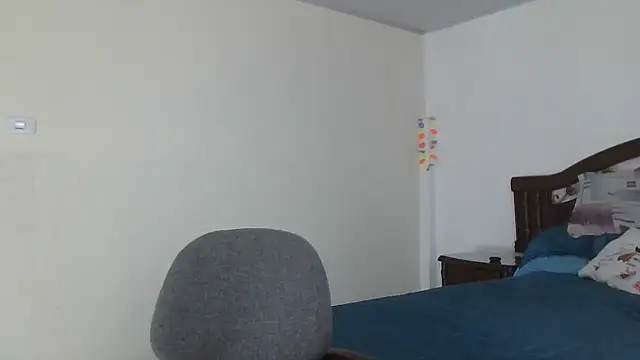 Snapshot of ruby-milf1 chatting on 13, 12, 2024 ruby-milf1 online show from 13, 12, 2024