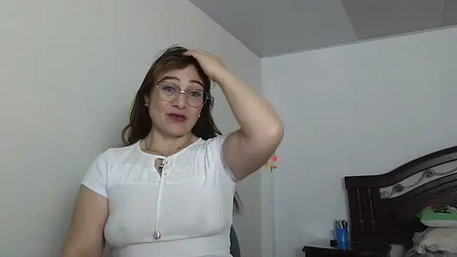 Snapshot of ruby-milf1 chatting on 18, 1, 2025 ruby-milf1 online show from 18, 1, 2025