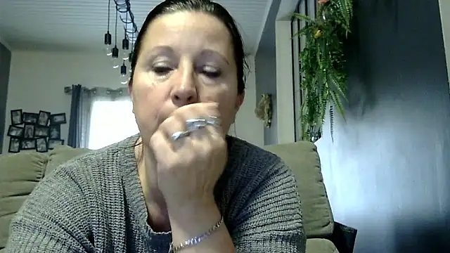 Snapshot of feline27 chatting on 17, 1, 2026 feline27 online show from 17, 1, 2026