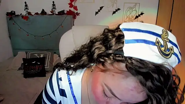 Snapshot of damn_that_booty chatting on 29, 10, 2025 damn that booty online show from 29, 10, 2025