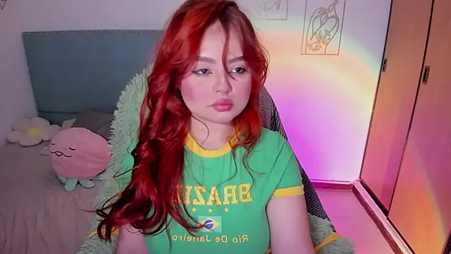 Snapshot of damn_that_booty chatting on 15, 11, 2025 damn that booty online show from 15, 11, 2025