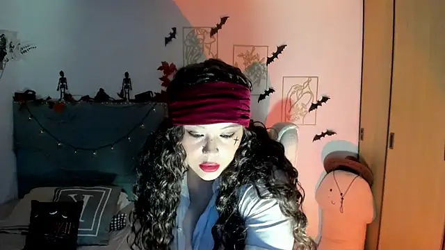 Snapshot of bigbooty-30 chatting on 30, 10, 2025 bigbooty-30 online show from 30, 10, 2025