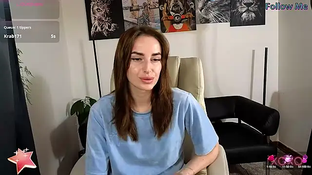 xx adrihanna xx online show from 13, 3, 2025