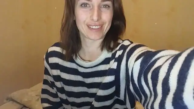 xx adrihanna xx online show from 17, 3, 2026