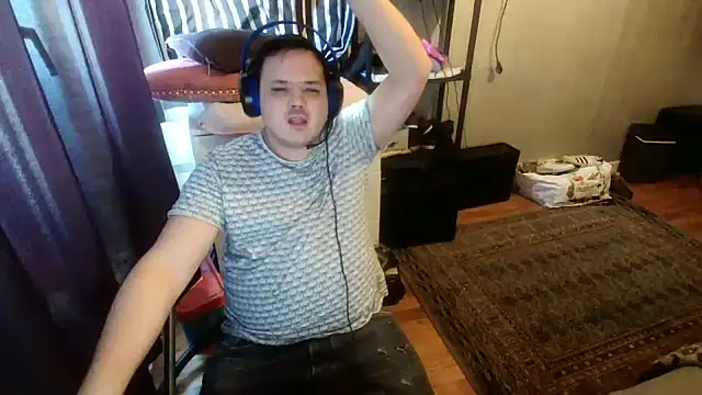 Snapshot of Bebemickey75 chatting on 2, 2, 2025 Bebemickey75 online show from 2, 2, 2025