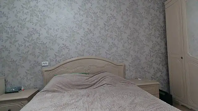 Snapshot of Alexandra_Meow chatting on 8, 3, 2025 Alexandra Meow online show from 8, 3, 2025