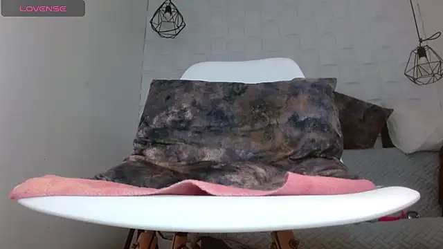 wendy rivera  online show from 9, 1, 2025