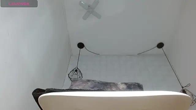 wendy rivera  online show from 4, 2, 2025