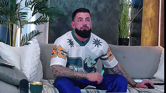 masterkingofmusclee online show from 16, 10, 2025