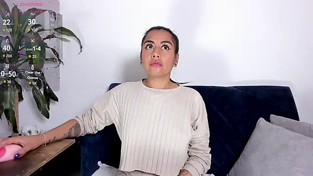 Snapshot of im_amber chatting on 11, 9, 2025 im amber online show from 11, 9, 2025