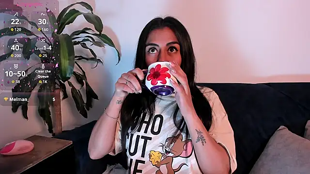 Snapshot of im_amber chatting on 8, 11, 2025 im amber online show from 8, 11, 2025