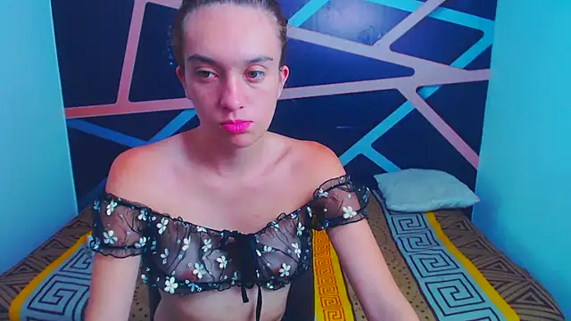 Snapshot of SofiaWet23 chatting on 18, 10, 2025 SofiaWet23 online show from 18, 10, 2025