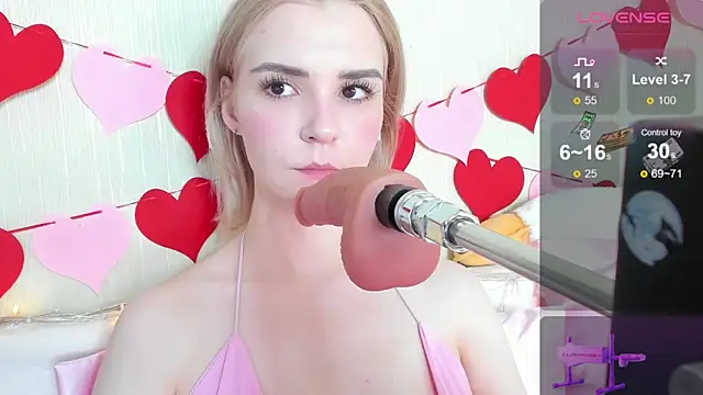 Kaya Devis online show from 15, 2, 2025