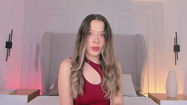 Snapshot of chloe_d chatting on 8, 11, 2025 chloe d online show from 8, 11, 2025