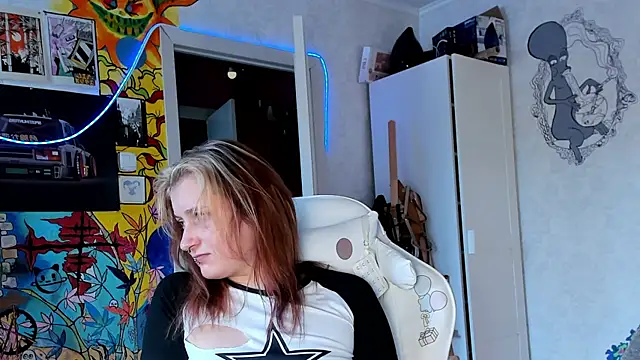 Sunny Mouse  online show from 14, 3, 2025