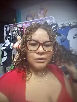 ROSALIALUCY online show from 25, 9, 2025