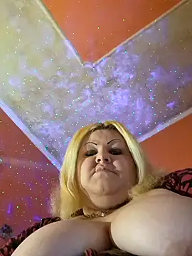 ducicsajsziii online show from 25, 1, 2025