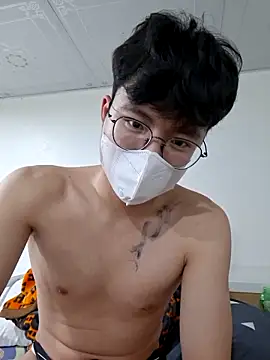 Gwencloudy online show from 3, 4, 2026