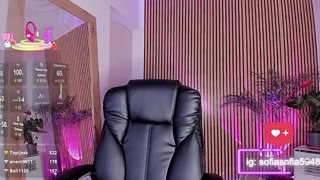 Snapshot of sofiah_ chatting on 11, 10, 2025 sofiah online show from 11, 10, 2025