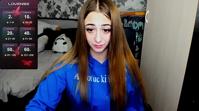 Snapshot of weakness4u chatting on 29, 10, 2025 weakness4u online show from 29, 10, 2025