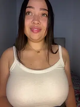 MissPerlaa online show from 28, 12, 2024