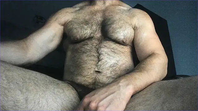 Hugealphabeast online show from 28, 7, 2026