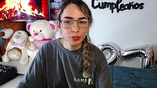 Snapshot of Niky_777 chatting on 14, 11, 2025 Niky 777 online show from 14, 11, 2025