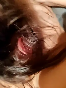 Snapshot of Luka932 chatting on 15, 12, 2025 Luka932 online show from 15, 12, 2025