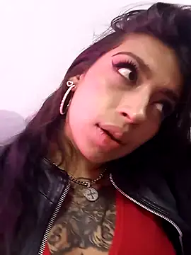 Snapshot of TeennNaugthy18 chatting on 20, 9, 2025 TeennNaugthy18 online show from 20, 9, 2025