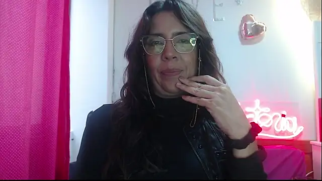 Snapshot of Victoria_meester chatting on 19, 3, 2025 Victoria meester online show from 19, 3, 2025