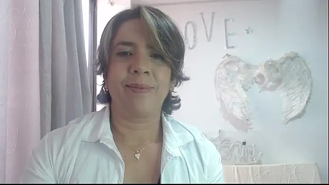 Snapshot of Victoria_meester chatting on 13, 9, 2025 Victoria meester online show from 13, 9, 2025