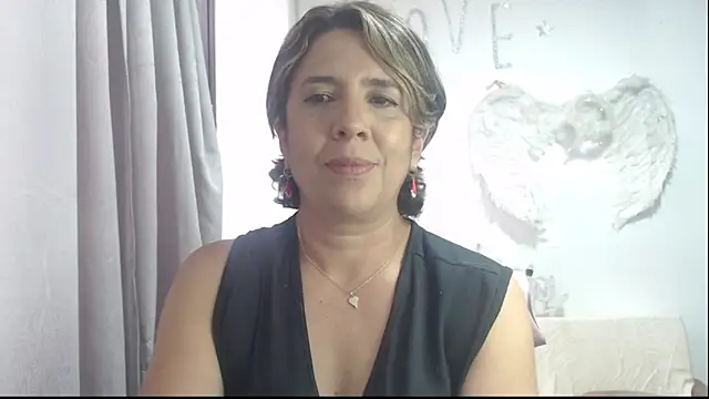 Snapshot of Victoria_meester chatting on 22, 9, 2025 Victoria meester online show from 22, 9, 2025