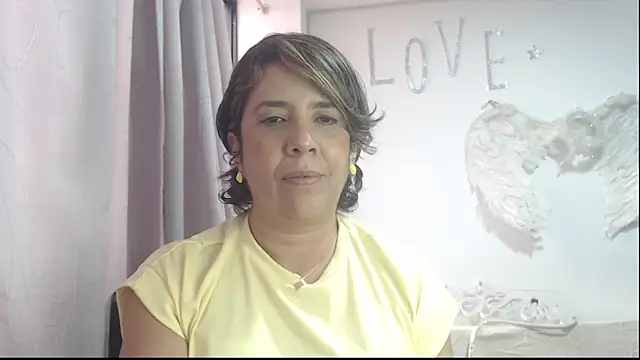 Snapshot of Victoria_meester chatting on 26, 9, 2025 Victoria meester online show from 26, 9, 2025