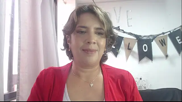 Snapshot of Victoria_meester chatting on 19, 10, 2025 Victoria meester online show from 19, 10, 2025