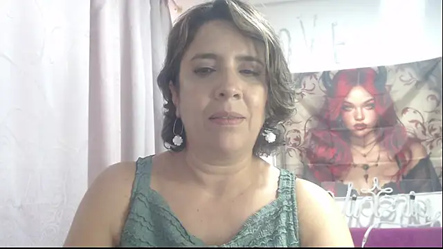 Snapshot of Victoria_meester chatting on 18, 11, 2025 Victoria meester online show from 18, 11, 2025