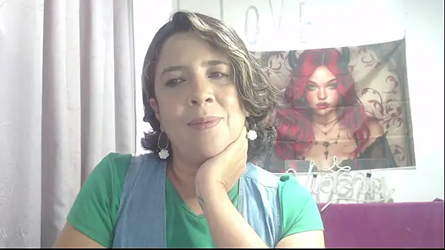 Snapshot of Victoria_meester chatting on 27, 11, 2025 Victoria meester online show from 27, 11, 2025