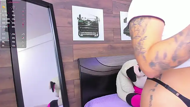 KatyaBlonding online show from 28, 1, 2025