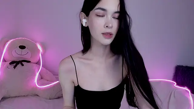 Snapshot of 666kisses chatting on 6, 2, 2025 666kisses online show from 6, 2, 2025