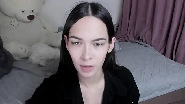 Snapshot of 666kisses chatting on 13, 11, 2025 666kisses online show from 13, 11, 2025