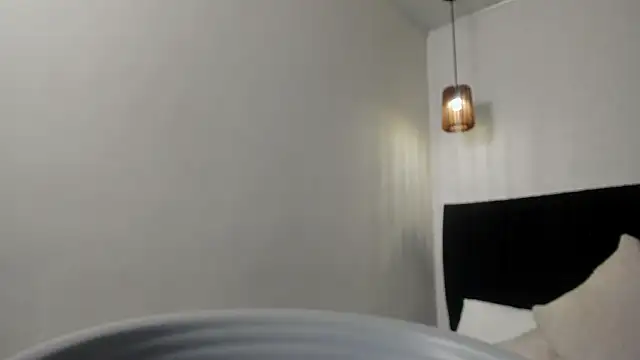 dolly zoe online show from 11, 3, 2026